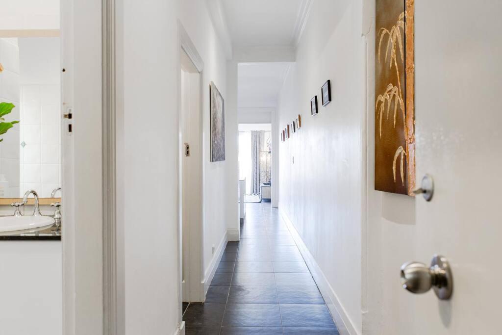 Apartment Holidayrento Beachfront Building On Bondi *
